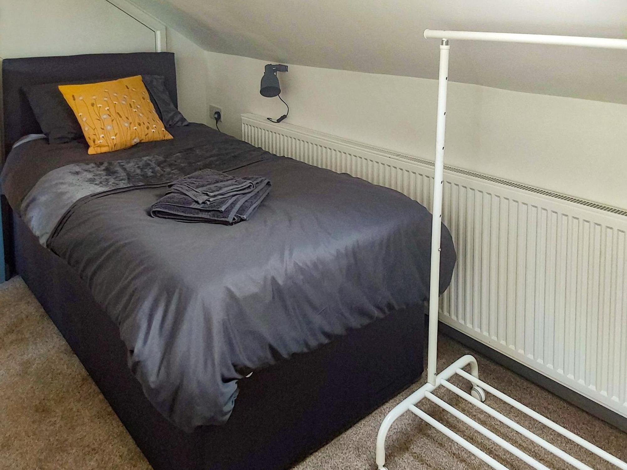 River Lodge Annexe Rhondda ภายนอก รูปภาพ